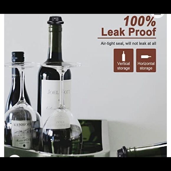 Wine saver pump with four bottle stoppers - Picture 6 of 7